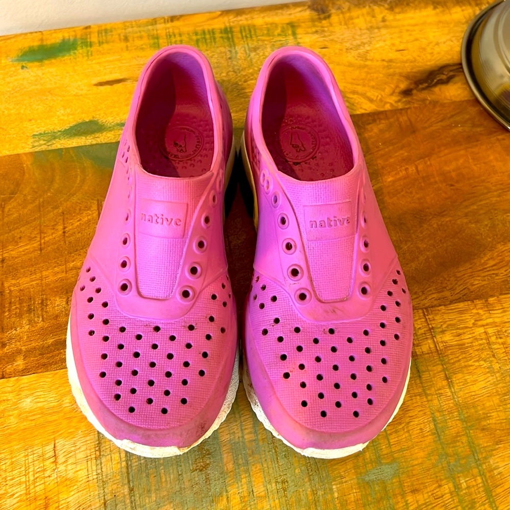 Native girls shoes waterproof